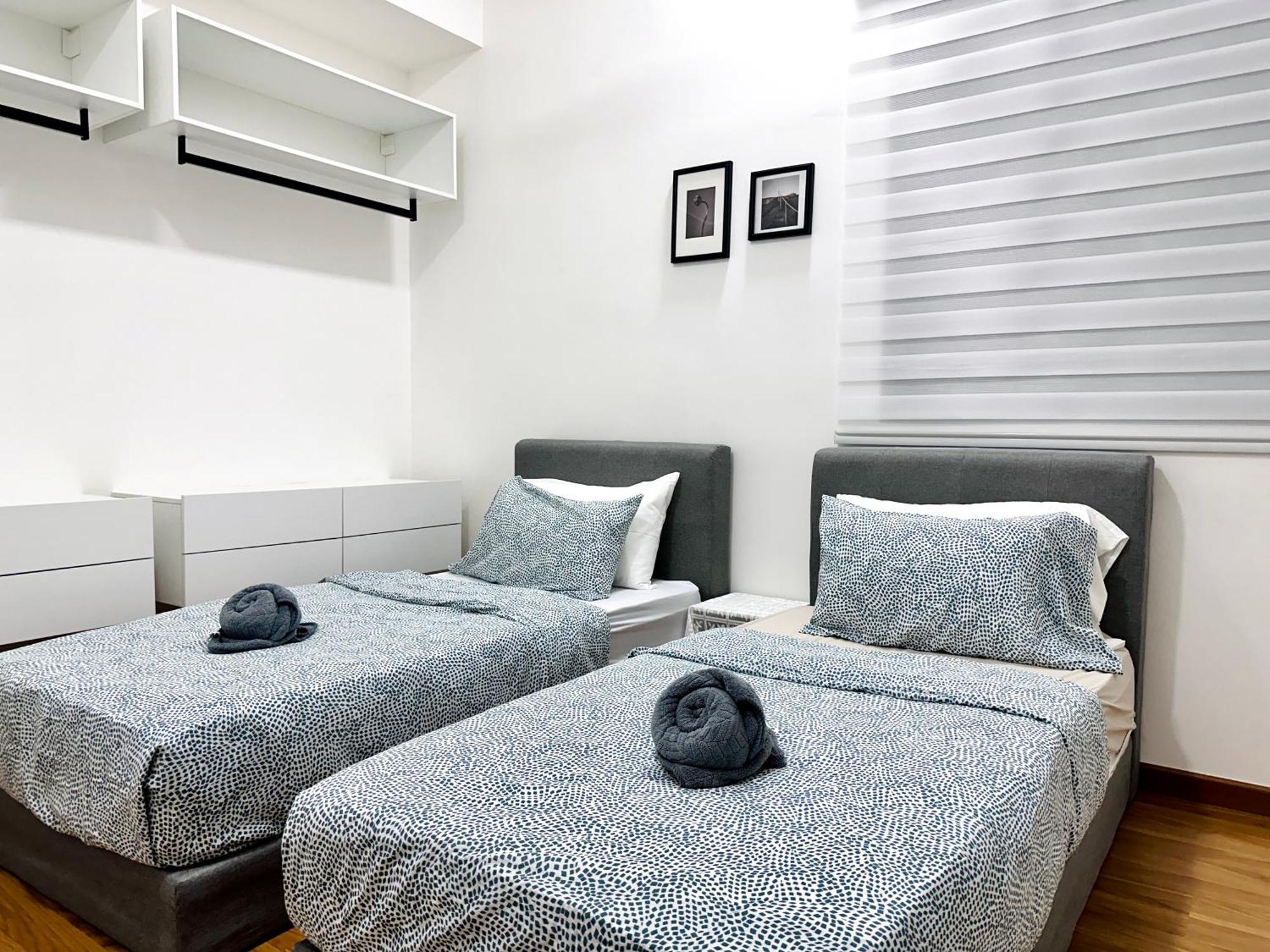 New 2Br Georgetown Warm And Lovely Homestay 10Pax-无敌美景两房民宿 Beacon Executive Suite Екстер'єр фото