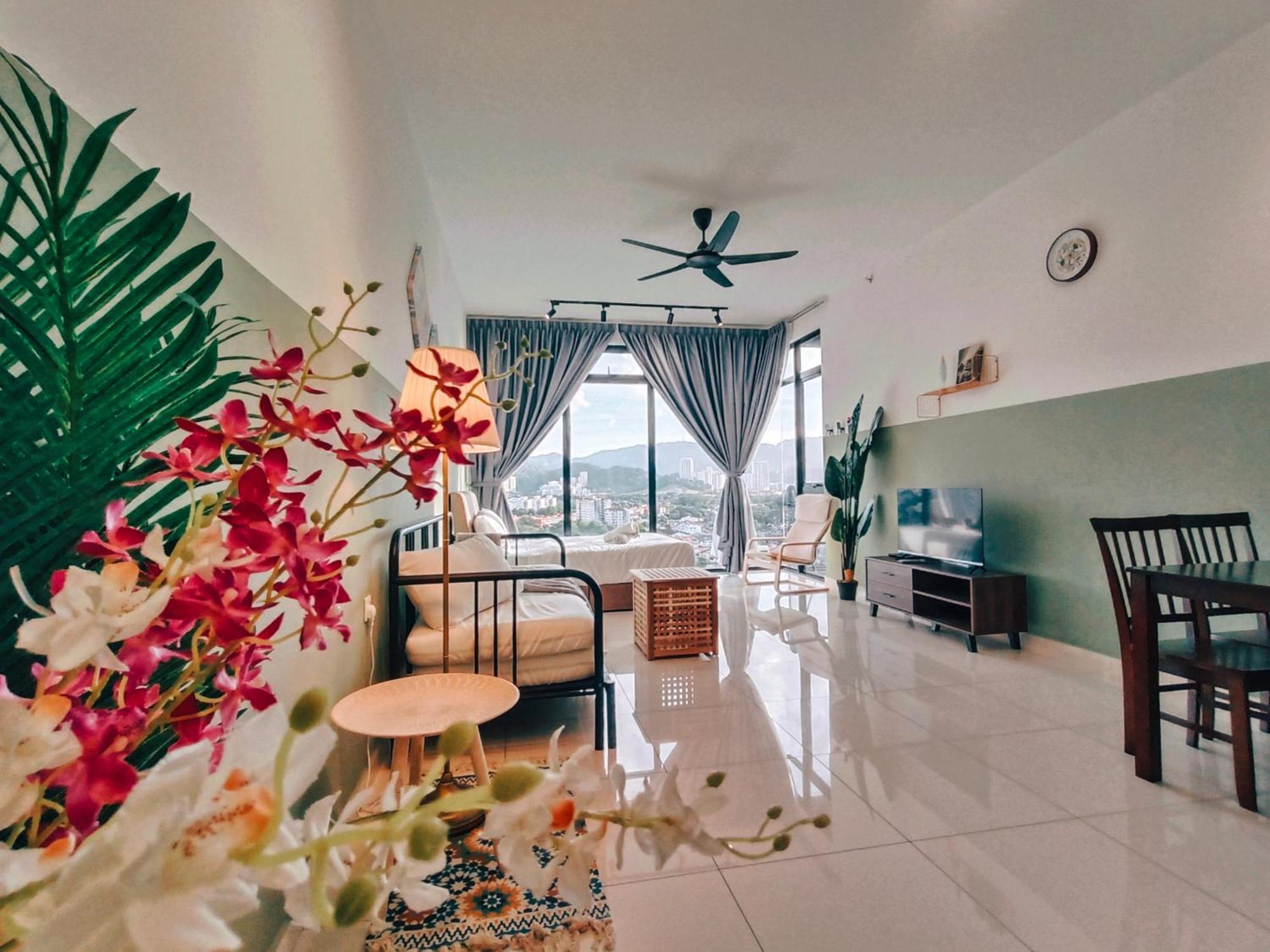 New 2Br Georgetown Warm And Lovely Homestay 10Pax-无敌美景两房民宿 Beacon Executive Suite Екстер'єр фото