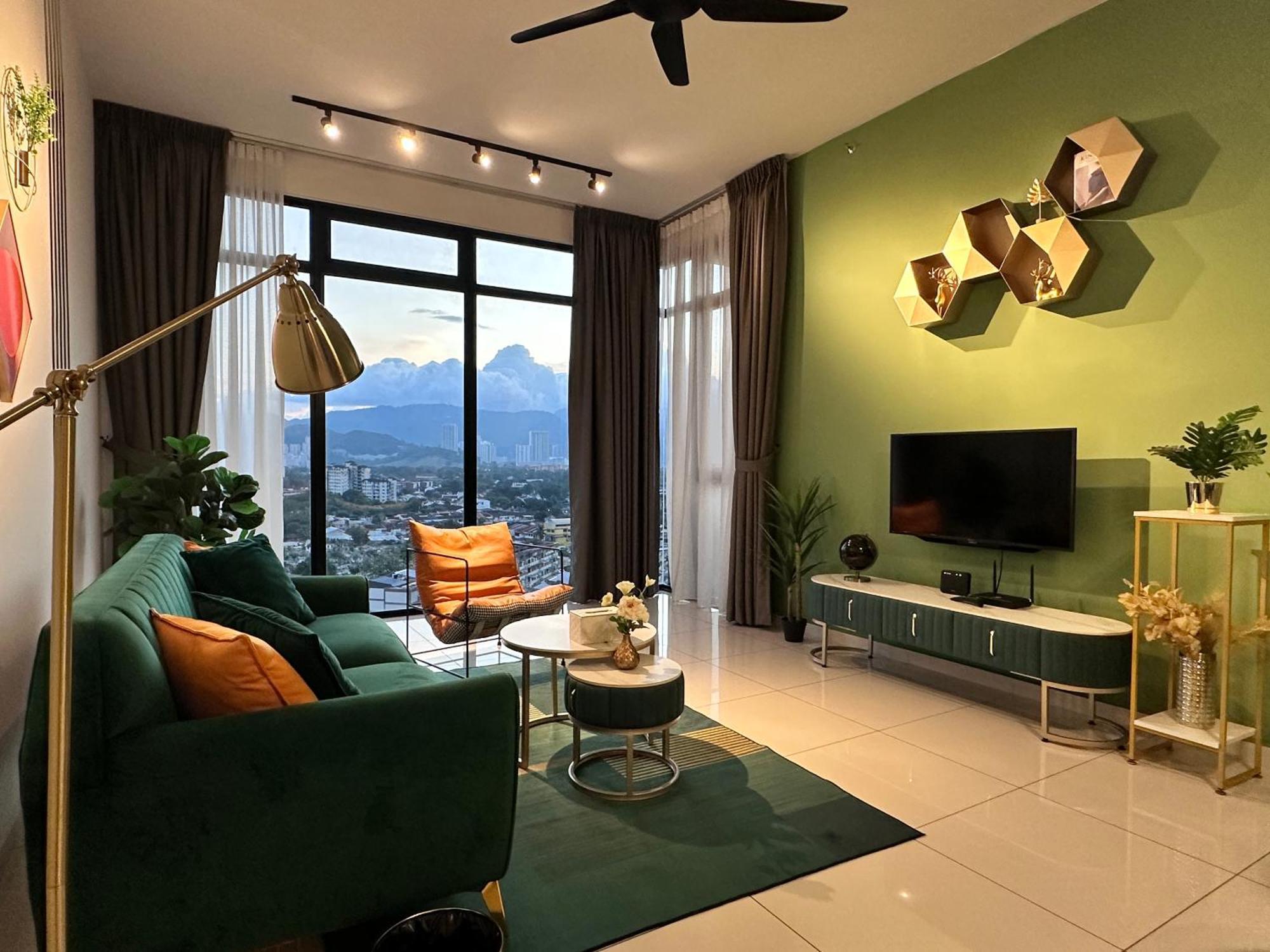 New 2Br Georgetown Warm And Lovely Homestay 10Pax-无敌美景两房民宿 Beacon Executive Suite Екстер'єр фото